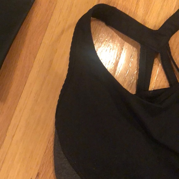LuluLemon Tank Top - Picture 6 of 6